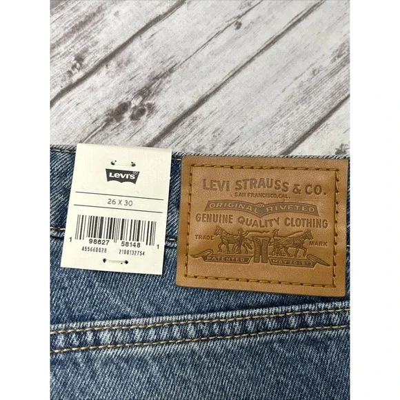Levi's Premium Low Loose Jeans Women's Sz 26x30 Light Wash Straight Leg Cotton - Picture 3 of 13